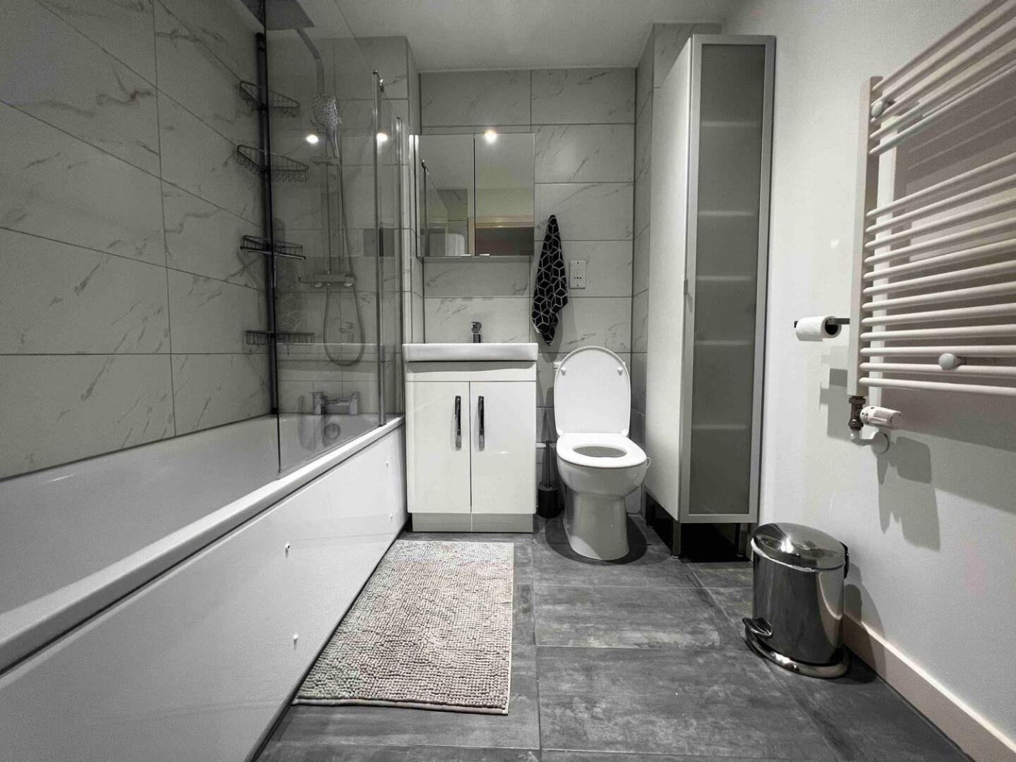 Апартаменти Stylish 1-Bed Flat With Sofa-Bed In Лондон Екстер'єр фото